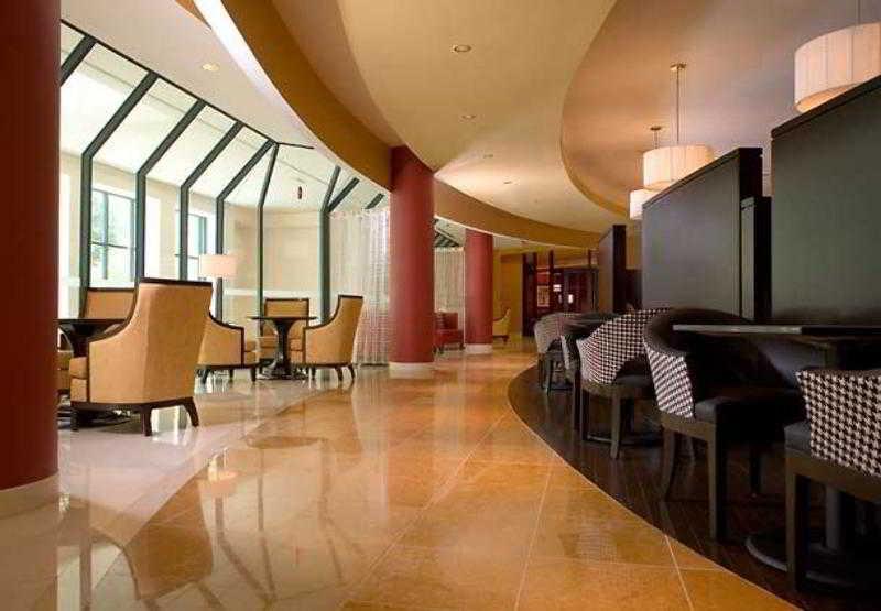 Marriott Fairview Park Hotel 4*