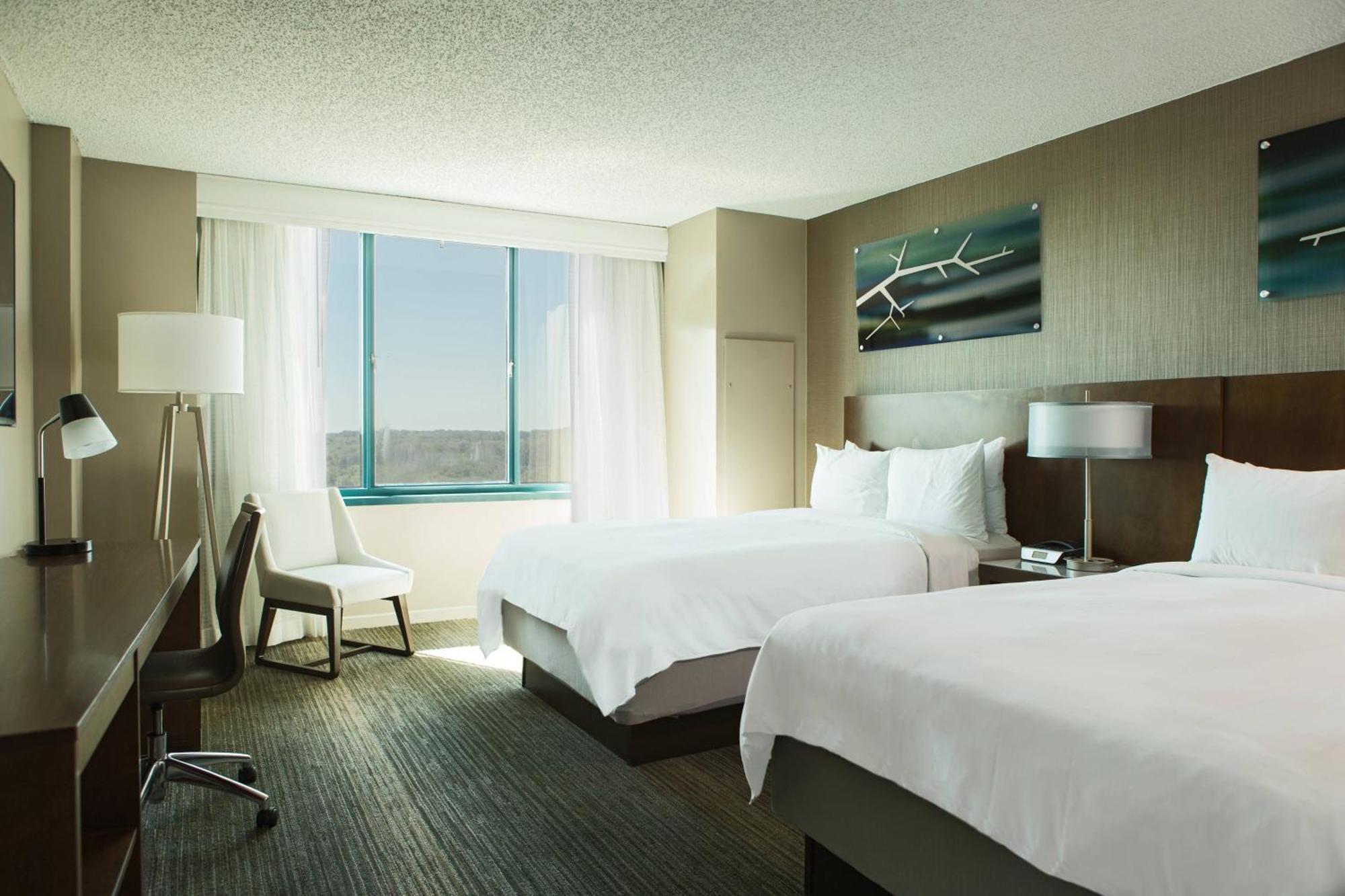 Hotel Marriott Fairview Park 4*
