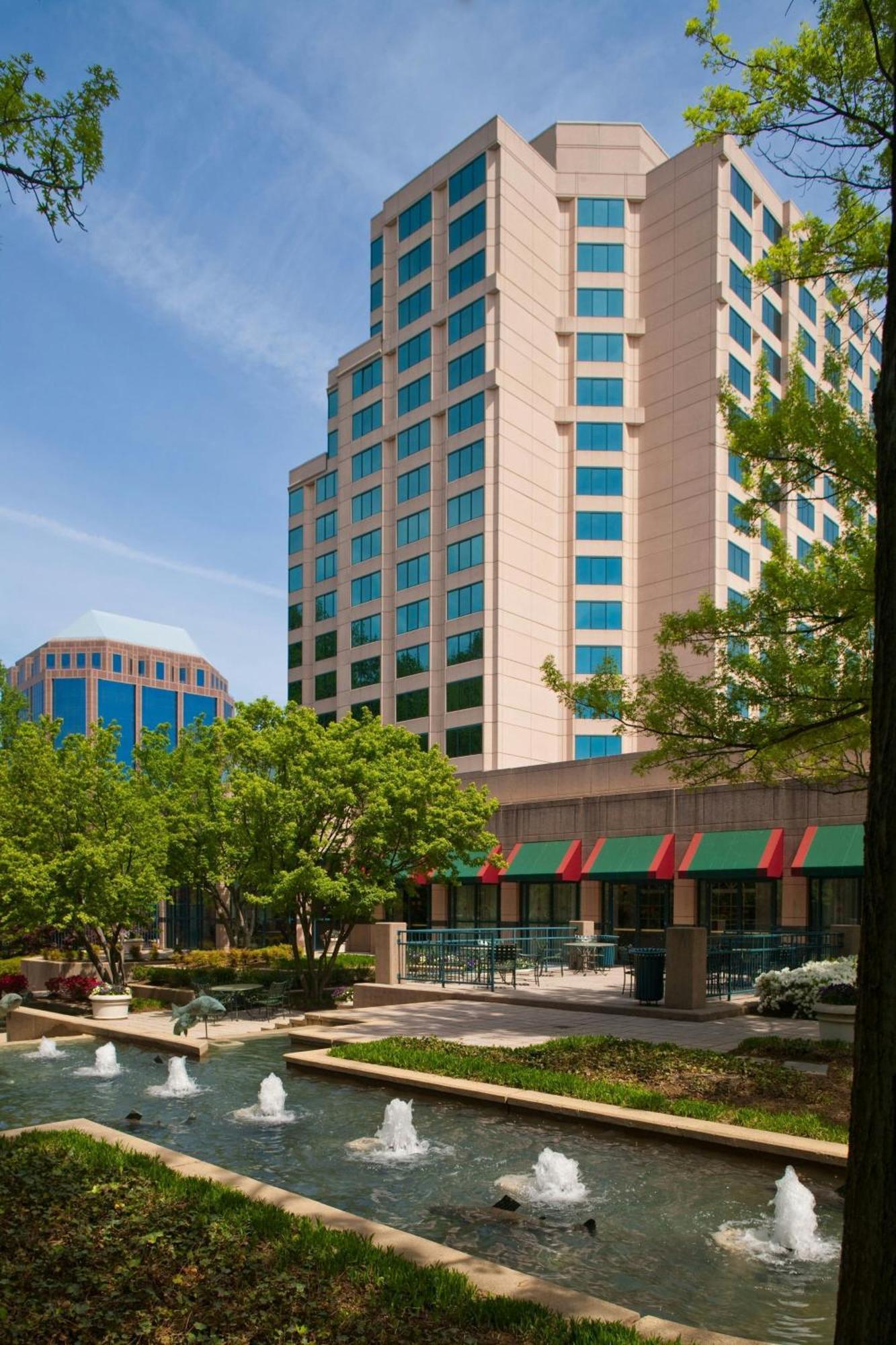 Marriott Fairview Park 4* Falls Church